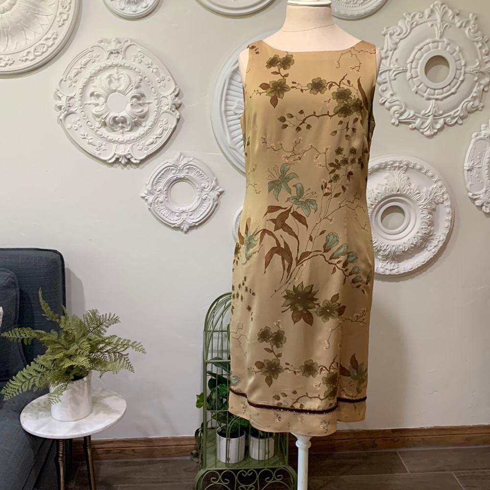 Beautiful lightweight dress
